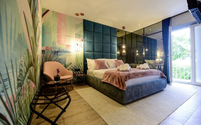 The Lion Rooms