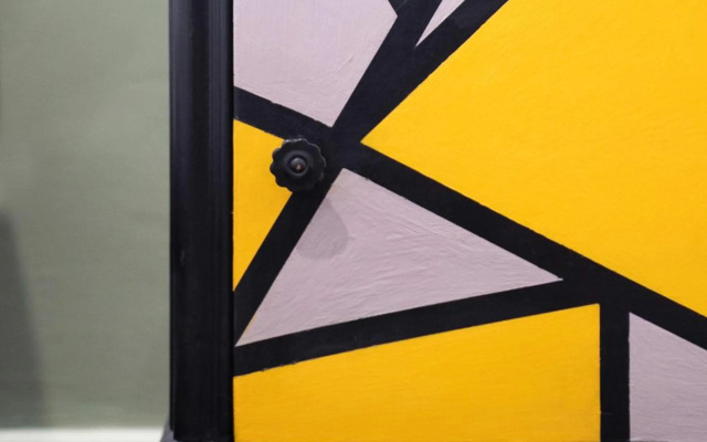 Spacious & Artistic Retro 2 Bedrooms Apt + SAUNA