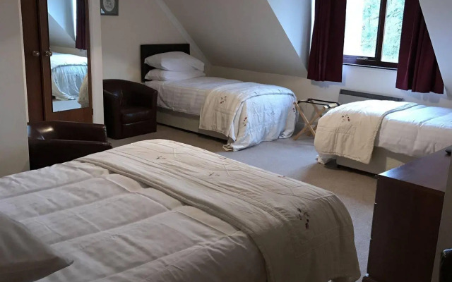 Trewern Arms Hotel