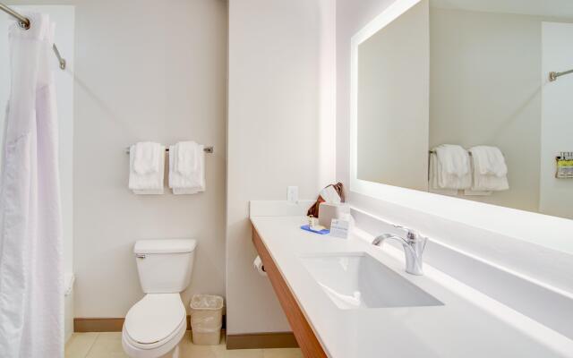 Holiday Inn Express & Suites Foley by IHG