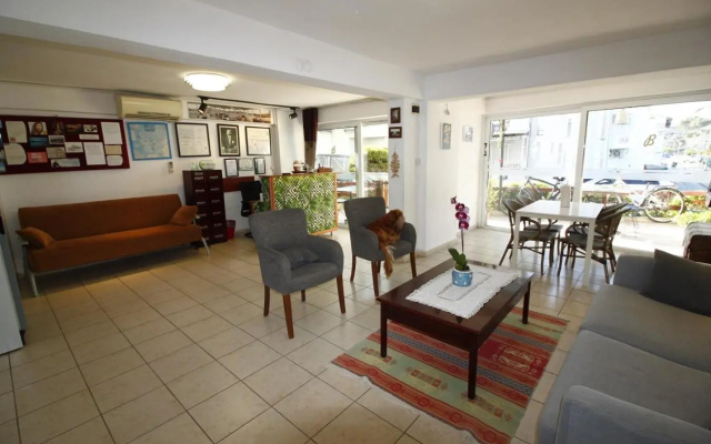 Bonapart Hotel