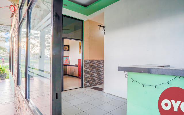 OYO 92609 Guest House Malay Singkawang