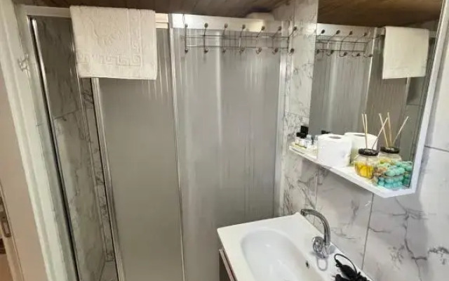 Herrera Otel & Tiny House