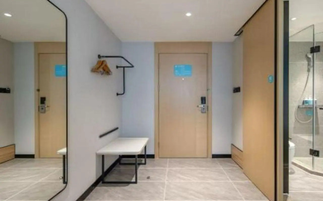 City Comfort Inn Wuzhou Shizheng Plaza