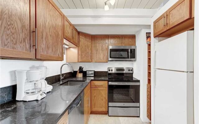 Aspenwood K15 - Studio Condo