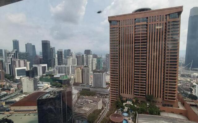 Rihanna Service Suite at Times Square