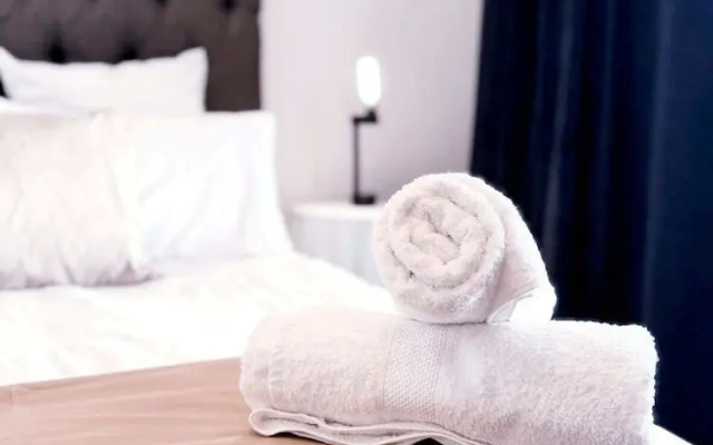 Spacious 1 Bedroom Apartment, Atlantica, Seapoint