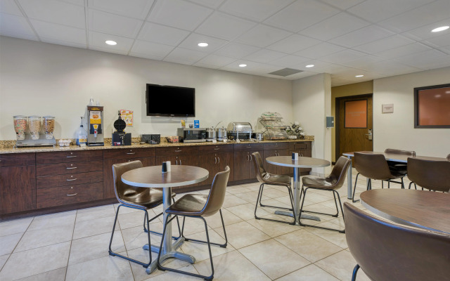 SureStay Plus Hotel by Best Western Buckhannon