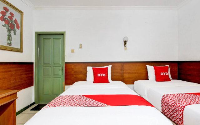Hotel O Gurita – Guest Rooms – Surakarta
