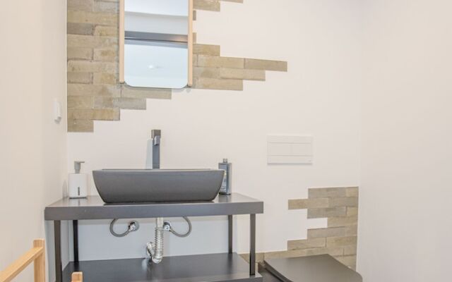 Liiiving in Porto - City Delight Studio II