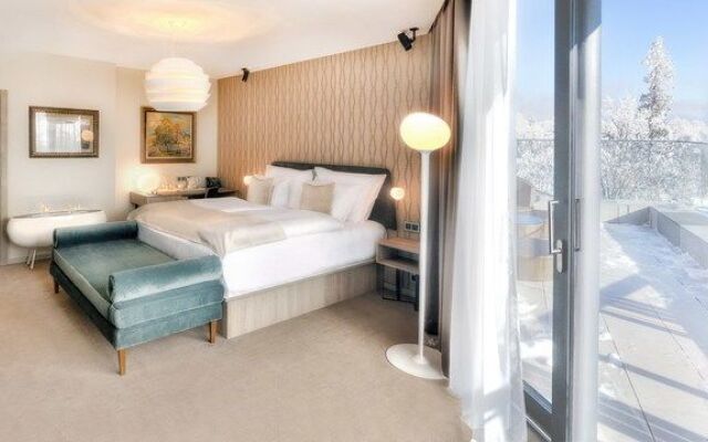 Hotel Lomnica