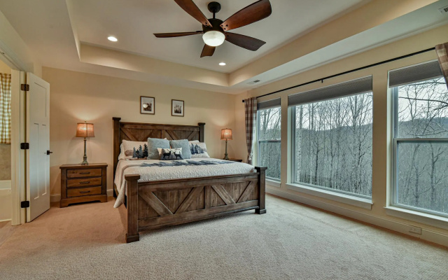 Arcadia Falls Retreat