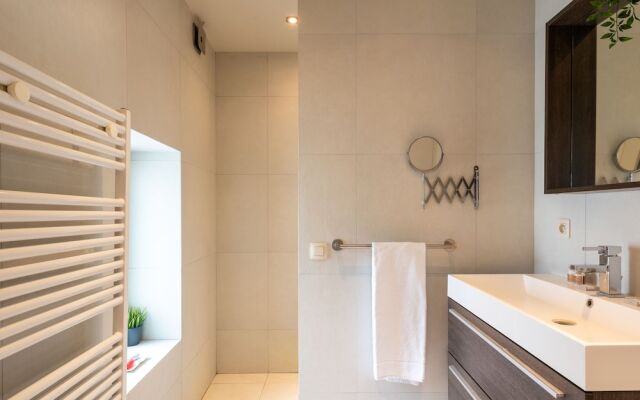 Europea St Catherine Duplex City Center