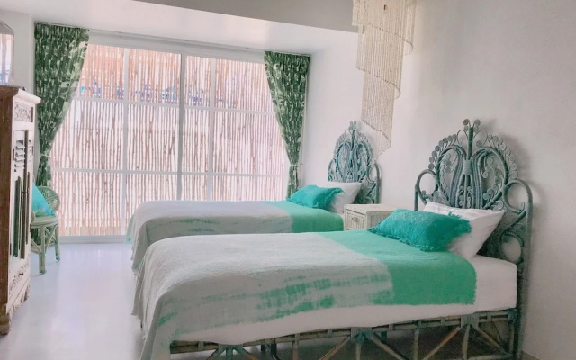 Pineapple Lazy Beach Villa