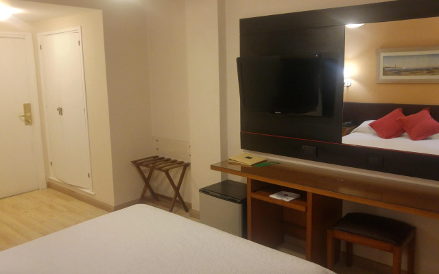 Hotel Las Rocas