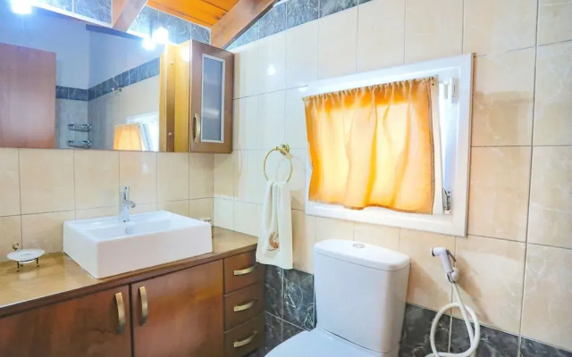 Jokos House in Roda With 2 Bedrooms and 2 Bathrooms