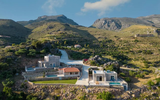 Nature Villas Myrthios