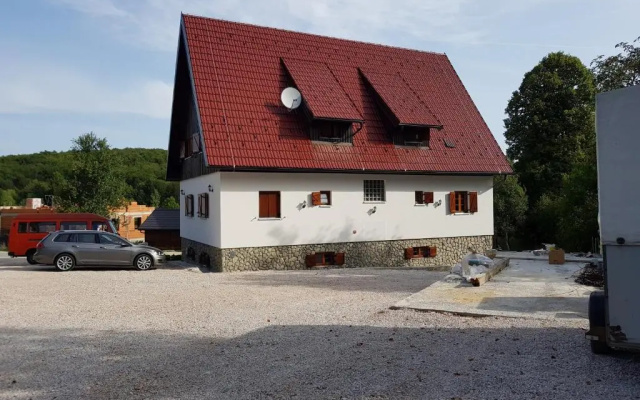 Rustic Lodge Plitvice