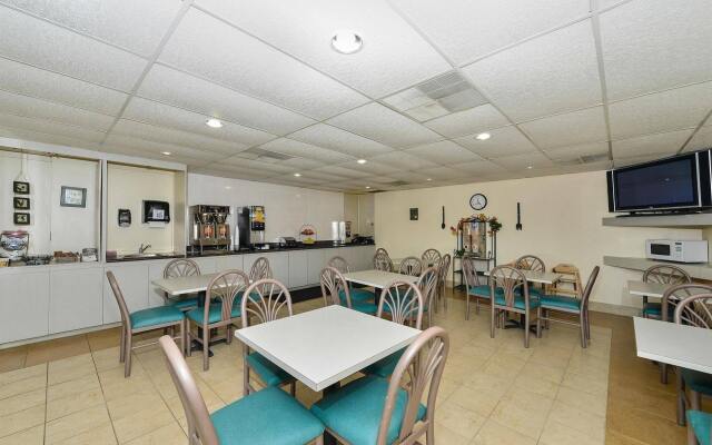 Americas Best Value Inn - Omaha