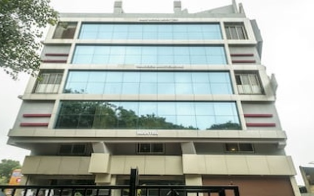 Grand Pune By OYO Rooms