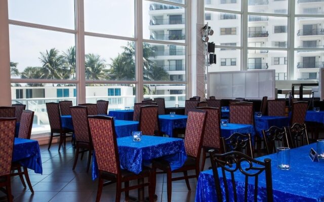 Castle Beach Club Apartments