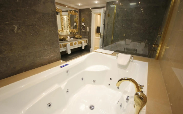 Grand Altuntaş Hotel