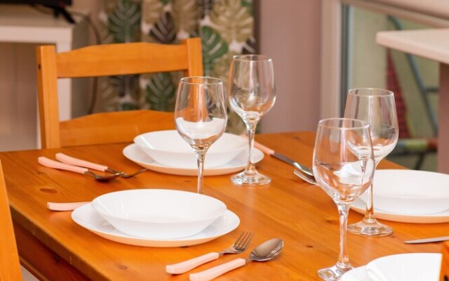 Apartment Wyspowa Warsaw by Renters