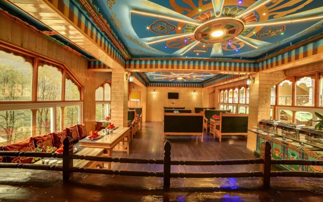 Summit Panghen Metok Hotel