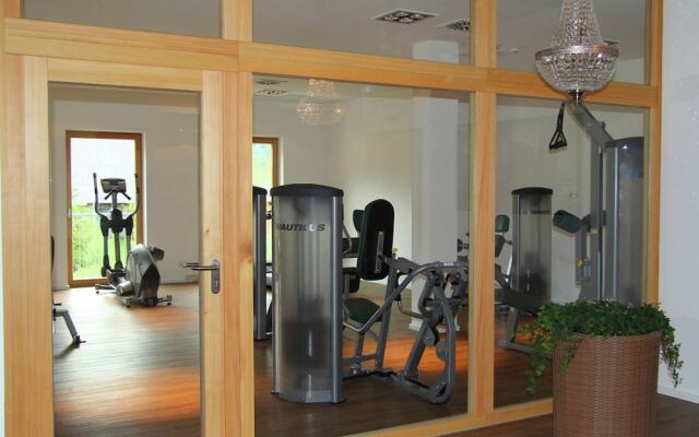 Cozy Apartment in Obertraun With Pool