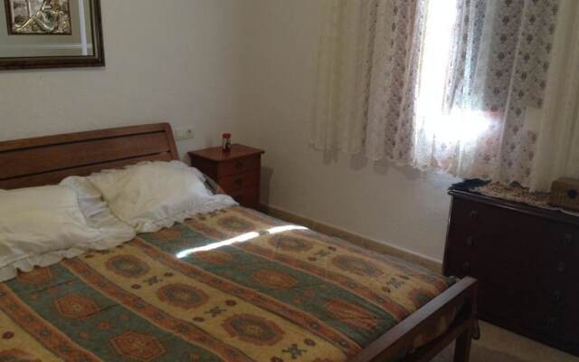 Villa With 5 Bedrooms in Alicante, With Private Pool and Furnished Ter