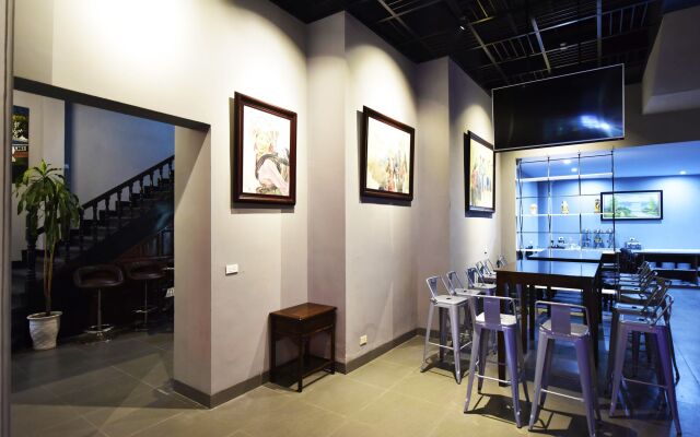 Ibiz City Hostel