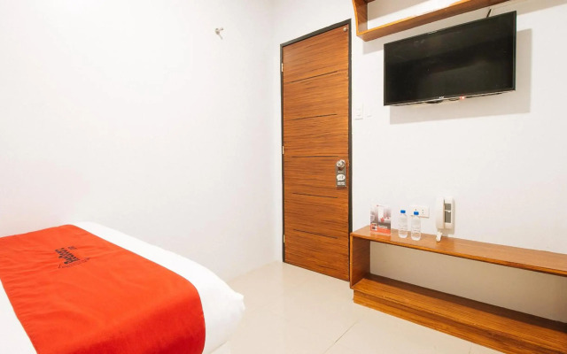 RedDoorz near Quiapo Church Manila