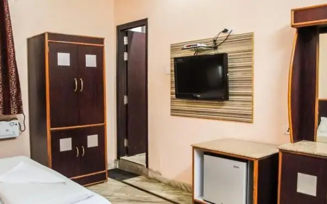 Hotel Nirmal Palace