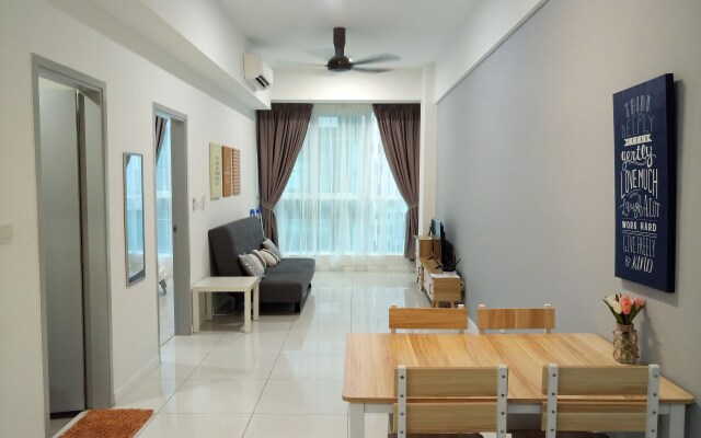 Comfy Home at Sutera Avenue