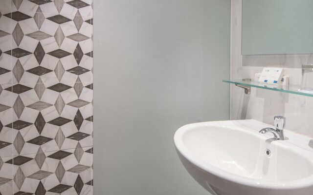 Hotel 88 Kedungsari by WH