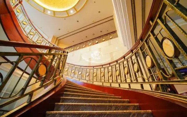 Star Hotel