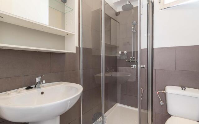 CERVANTES Apartment 24 2BT 1BR