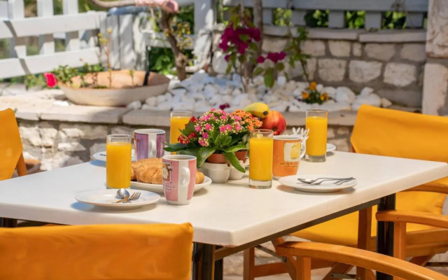 Ilias Apartments