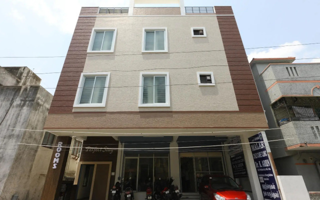 OYO Flagship 14603 Perfect stay