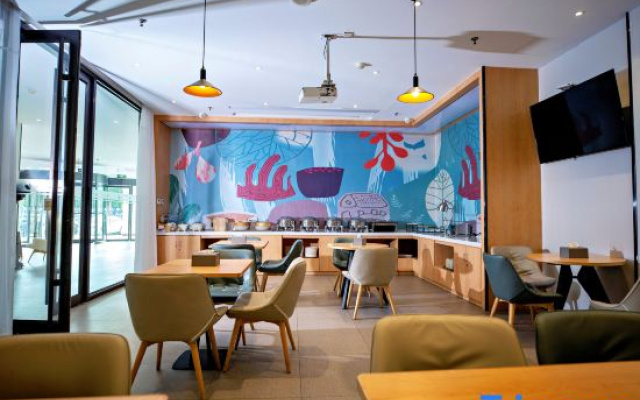 Zhimei Xingcheng Hotel (Dezhou Qingyun Xiangyun Avenue)