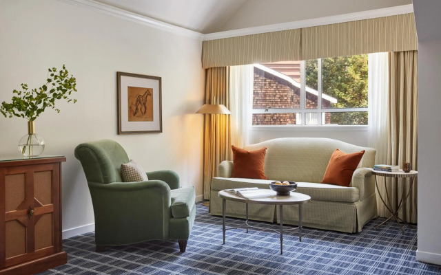 The Stanford Park Hotel