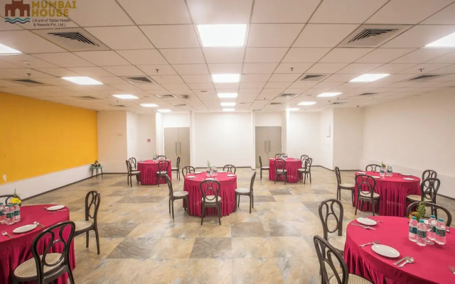 Hotel Mumbai House Airoli Navi Mumbai