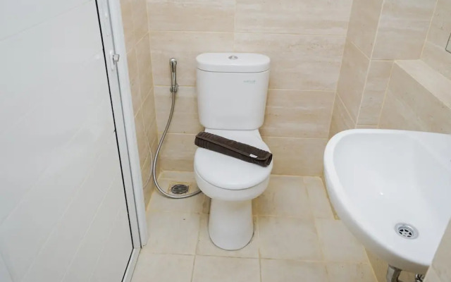 Cozy and Nice Studio Apartment at Springwood Residence