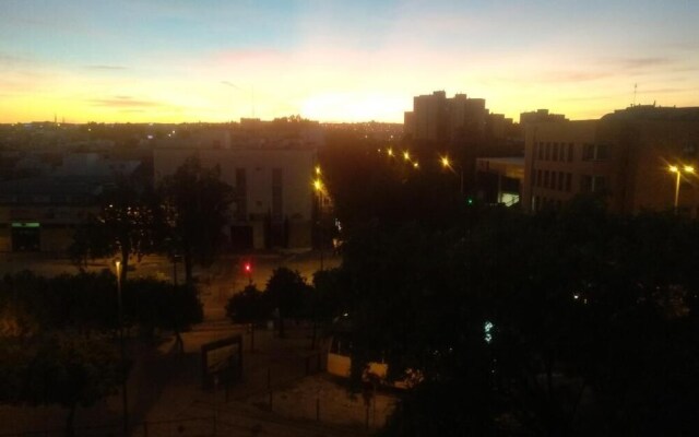 Wish-Suite San Jacinto de Sevilla Apartment