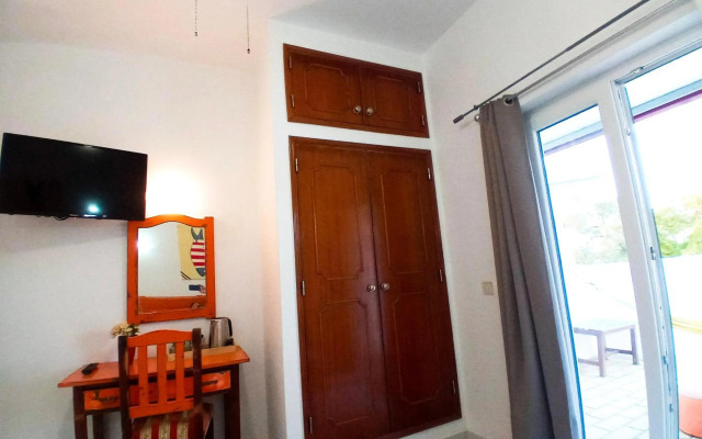 The Central Guesthouse