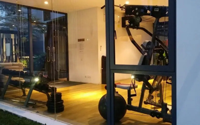 Wonderful And Cozy Stay 2Br At The Rosebay Apartment