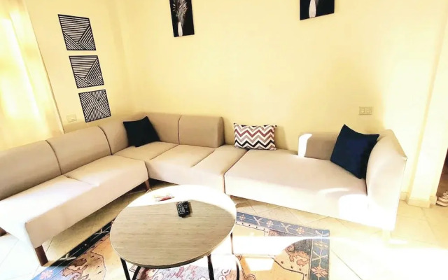 Sahl Hasheesh, Beachfront 1br Apartment, Hurghada