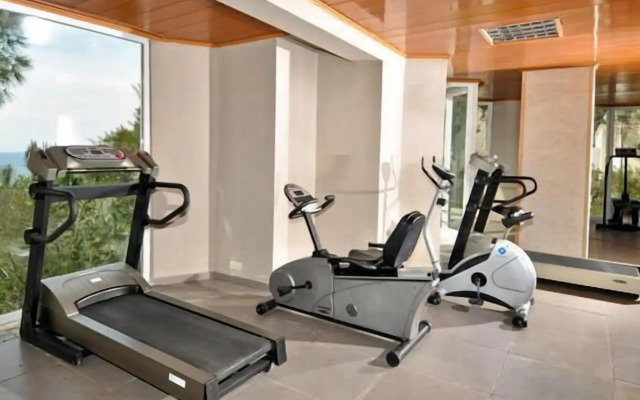 Ladonia Hotels Adakule	