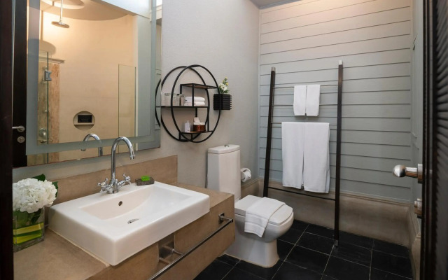 Springfield Village Golf & Spa
