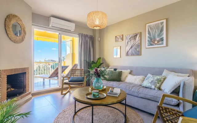 Calahonda Royale Seaview Suite